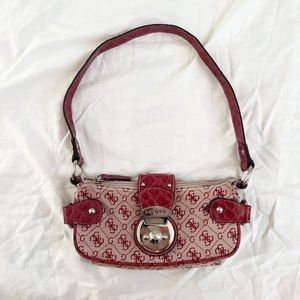 Rare Vintage Y2K Mini Guess Purse - Red